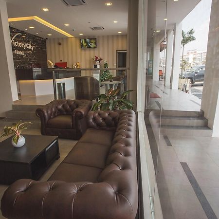 Hotel Zamburger Victory City Johor Bahru Exterior foto